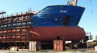 Корабостроителница Бургас ЕООД е пред затваряне след забраната за влизане