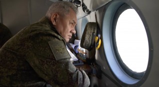 Руският министър на отбраната Сергей Шойгу е инспектирал руските войски