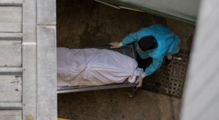 Китай официално съобщи днес за първи случаи на починали пациенти
