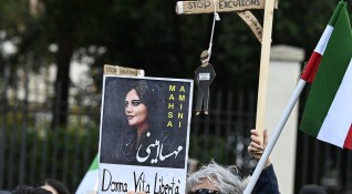 Най малко 26 души в Иран са изложени на голям