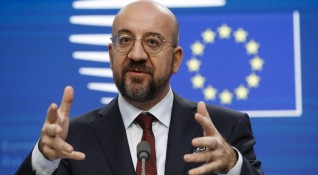 Разкритията за корупция в Европейския парламент вредят на доверието към