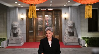 Външният министър на Австралия проведе среща с китайския първи дипломат