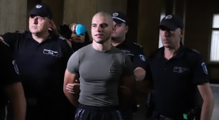 Синът на пернишкия прокурор Бисер Михайлов Васил отива на съд Това