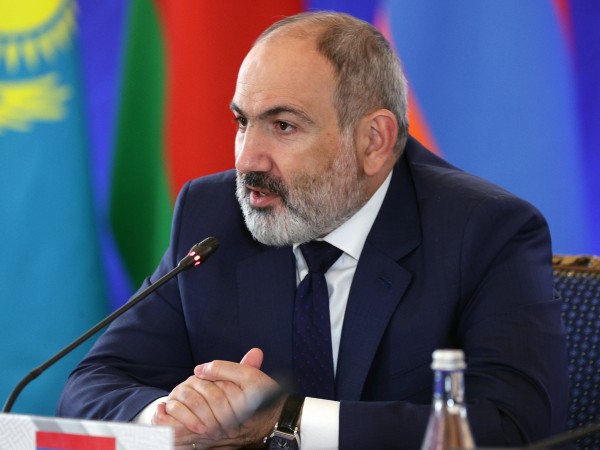 Армения е предала своите предложения за мирно споразумение на Азербайджан