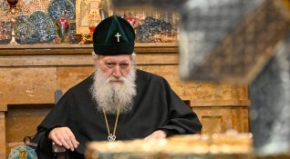 Светият синод на Българската православна църква и Българската патриаршия отправят