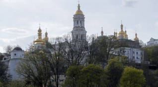 В продължаващия спор за това дали православната църква трябва да