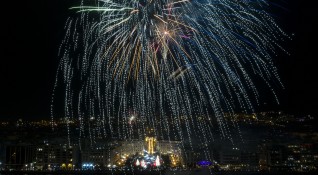 От 120 до 300 евро излиза новогодишната трапеза в Гърция