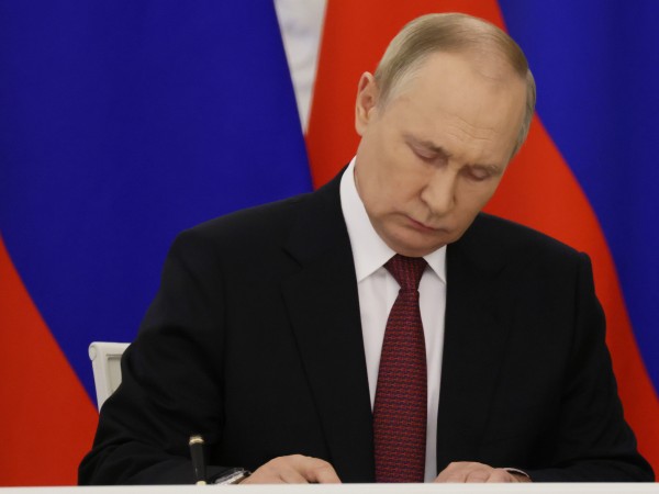 Руският президент Владимир Путин подписа закон, в който е предвиден