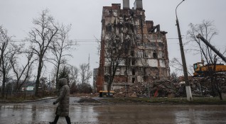 При обсадата на украинския град Мариупол са загинали 3000 цивилни