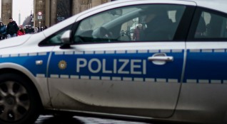 Берлинската полиция съобщи че 145 души са били задържани във