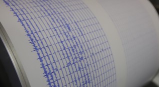 Земетресение с магнитуд 4 1 разтърси снощи районите Лакония и Месиния