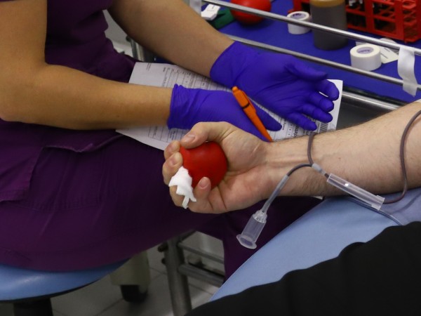 От Отделението по трансфузионна хематология към МБАЛ-Силистра спешно търсят кръв