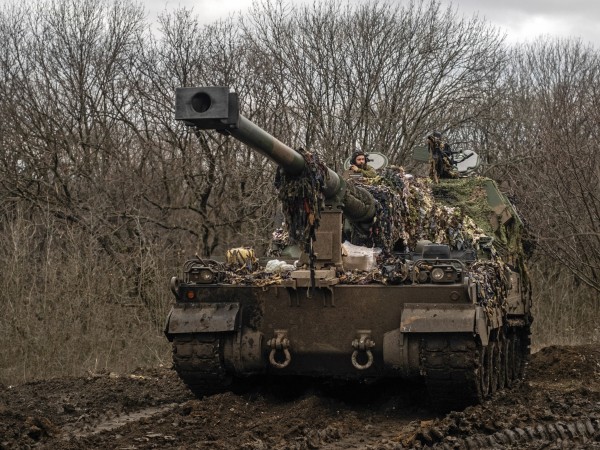 Снимка: Пътят на американските бойни машини за Украйна минава през България