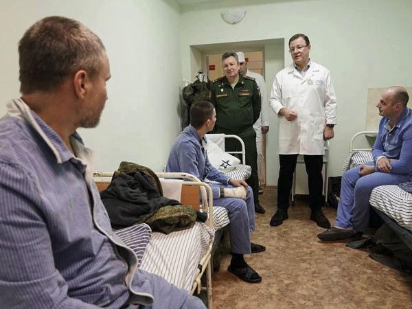 В Русия някои ранени войници се изпращат обратно на бойното