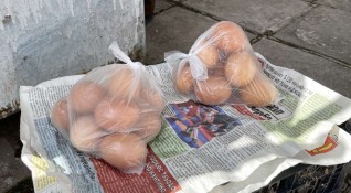 Производителите на яйца в България очакват цената им да продължи