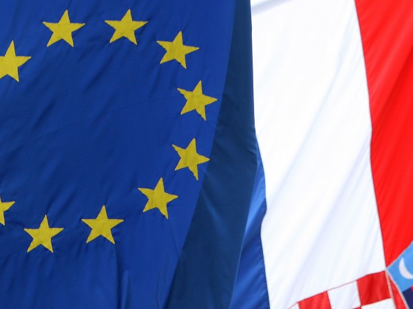 Хърватия приключи успешно преминаването към еврото, съобщиха от председателството на