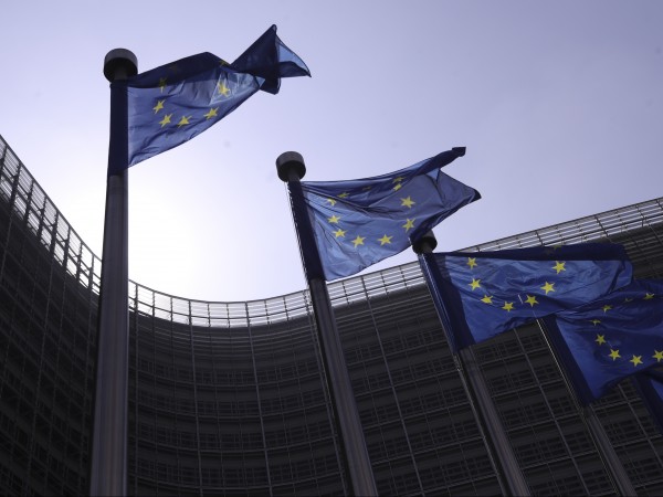 Европейската комисия съобщи, че днес е отпуснала първите 3 милиарда