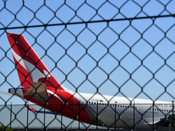 Самолетът на авиокомпания Qantas, изпълняващ полет от Нова Зеландия, кацна