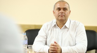 ВМРО призова президента Радев да предизвика конституционни промени за смяна