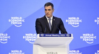 Премиерът на Испания обяви че подкрепя преговори с Русия съобщи