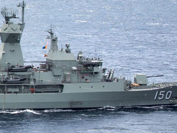 Руски разузнавателен кораб патрулира край бреговете на Хаваите, но засега