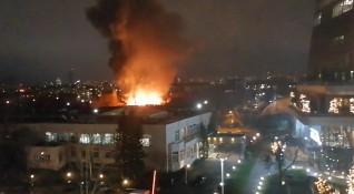 Голям пожар избухна в София Според потребител в групата Забелязано