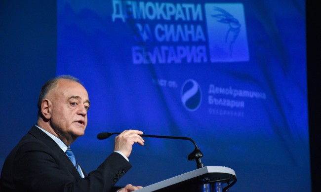 ДСБ даде мандат на Атанасов за преговори за коалиция между ДБ и ПП