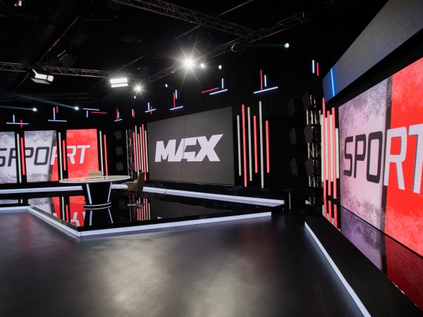 Снимка: Модерни технологии в новото студио правят вълнуващото от света на спорта още по-интересно по ТВ каналите MAX Sport