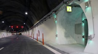 Възстановено е движението в тунел Витиня на автомагистрала Хемус в