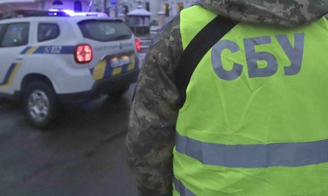 В Украйна разбиха мрежа за проституция, управлявана от миграционни 