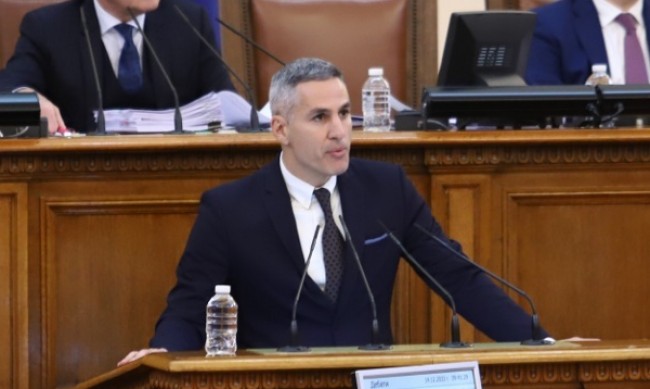 Гюров: Това Народно събрание остана в опозиция на бъдещето