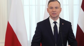 Полският президент заяви, че е готов да построи нова Желязна