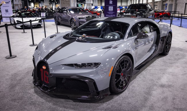Рекорд: Уникално Bugatti беше продадено за милиони