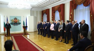 Президентът Румен Радев представи задачите и приоритетите на новото служебно