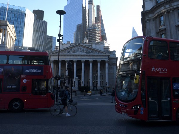 Лондон въведе нова схема, която ще предложи на шофьорите до