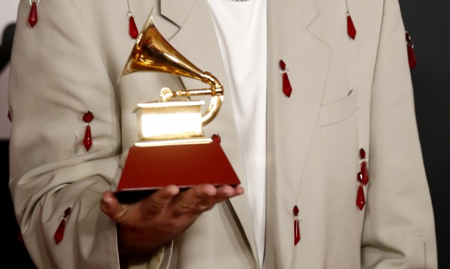 Изненада на наградите "Грами": Бони Рейт спечели за песен на годината 