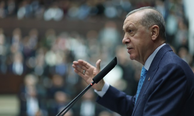 Ердоган обяви национален траур в Турция