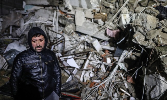 От Турция: Трагедията е голяма, страната има опит да се организира след земетресения