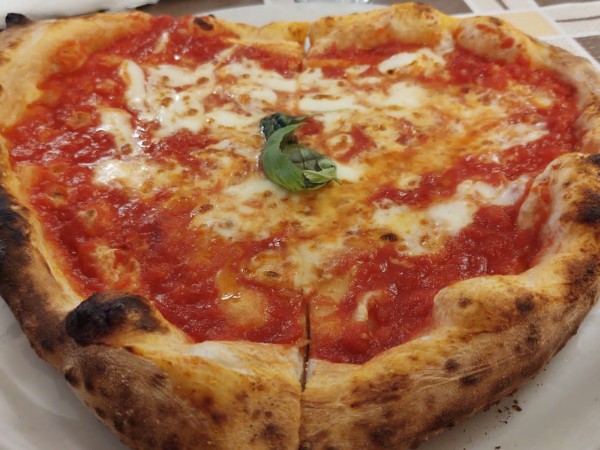 Евростат направи проучване по повод Международния ден на пицата, който