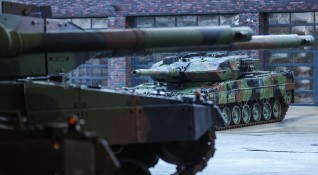 Португалия ремонтира част от танковете си Леопард 2 и ще