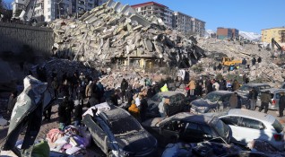 78 часа след разрушителните земетресения които разтърсиха южния турски окръг
