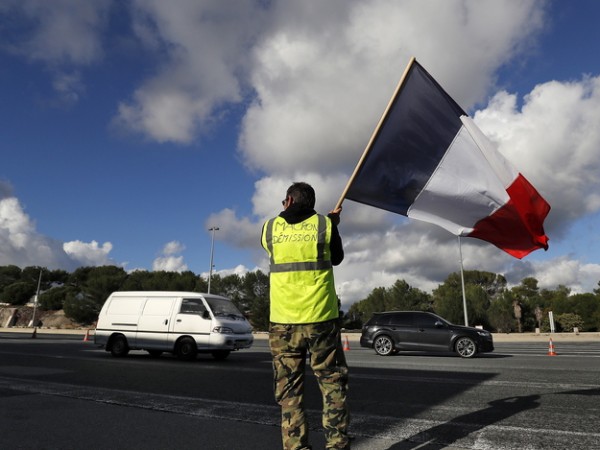Френското правителство увеличи таксите по платените пътища от началото на