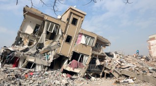 Земетресение с мощта на това в Кахраманмараш Южна Турция се