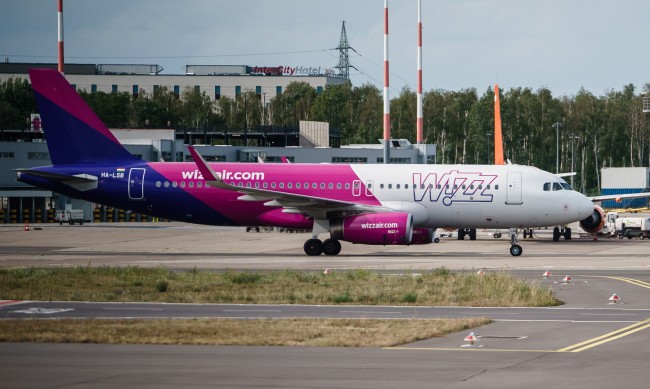 Британците гласуваха: Wizz Air е най-лошата авиокомпания на къси разстояния