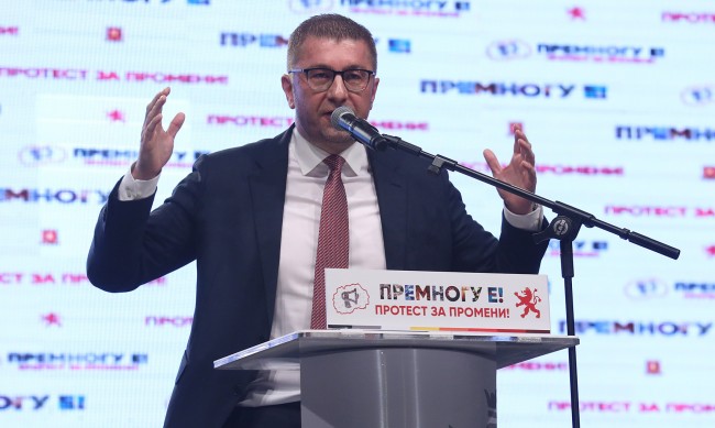 Мицкоски: Няма да има конституционни промени под българска диктовка