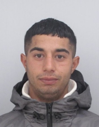 Полицията в София издирва 22-годишен, виждали ли сте го?