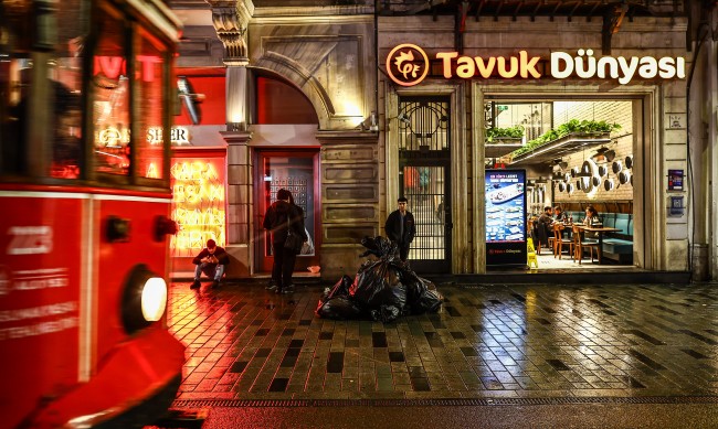 Земетресения и инфлация: Около 10% е отливът на почивките до Турция