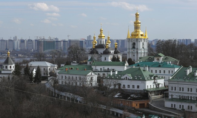 Москва: Религиозната война на Украйна ще доведе до "трагични последици"