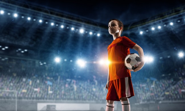 Едно българско дете ще стъпи на един стадион с футболните си идоли