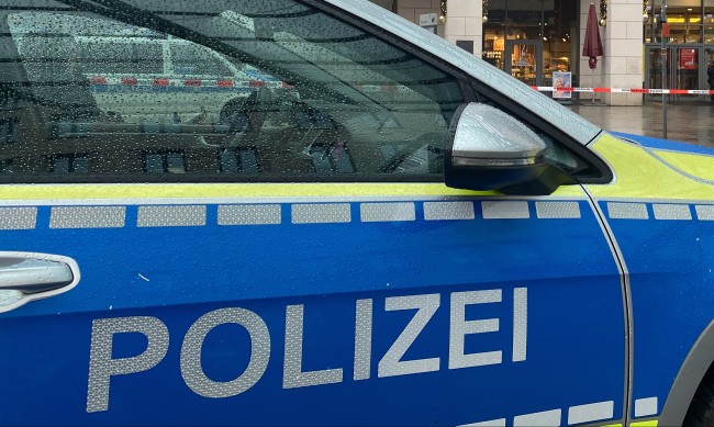 Откриха две тела на паркинга на летището във Франкфурт